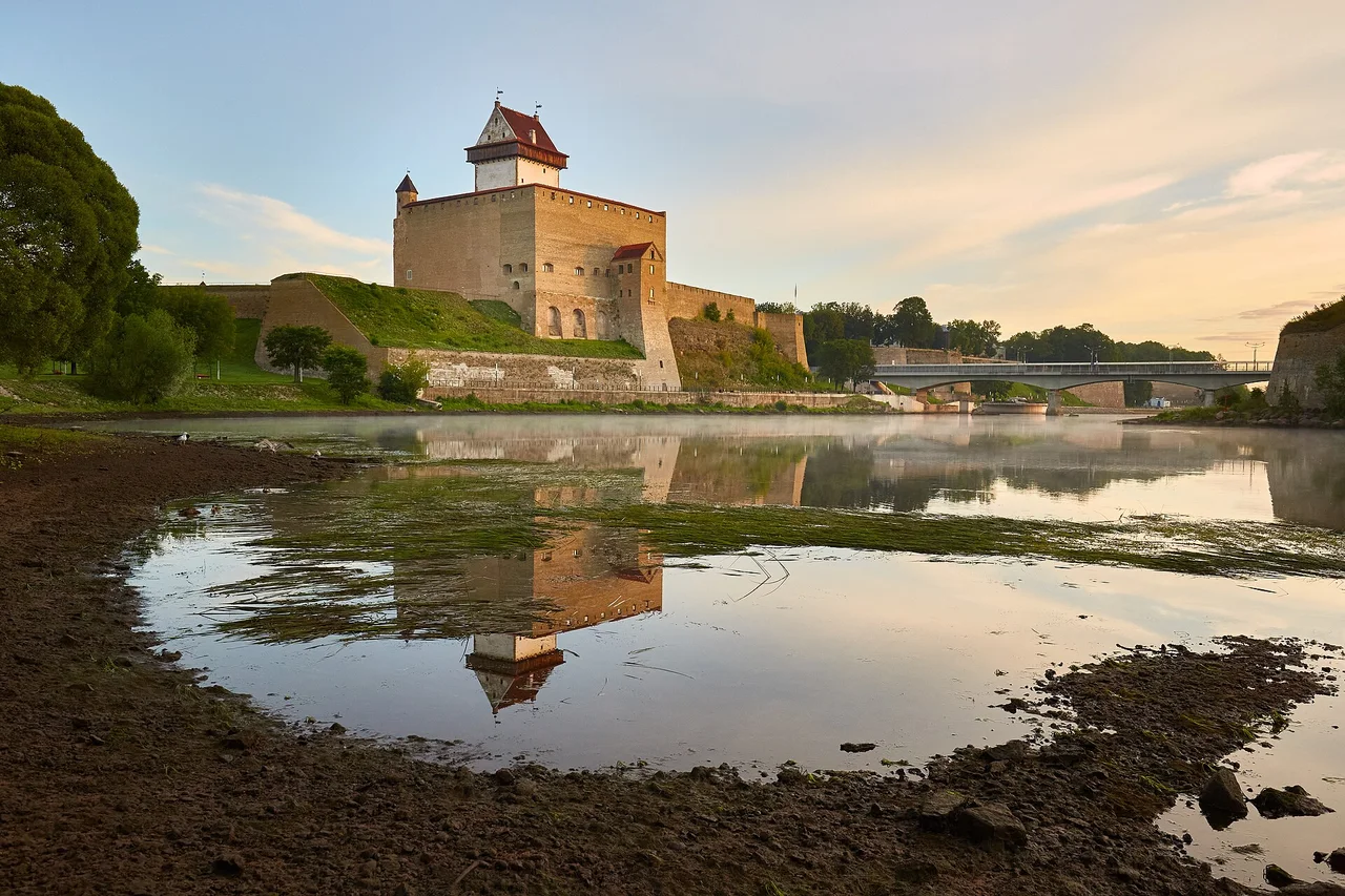 Narva Castle reflected in the river