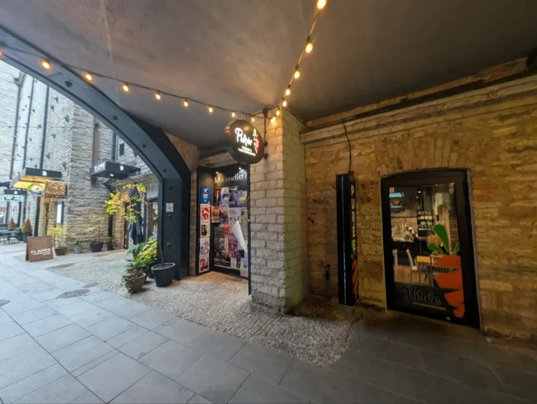 20251030152056 1 768x578